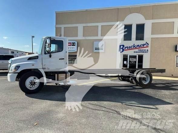 Hino L7 商用底盤車