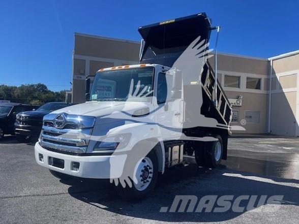 Hino L7 傾卸式卡車