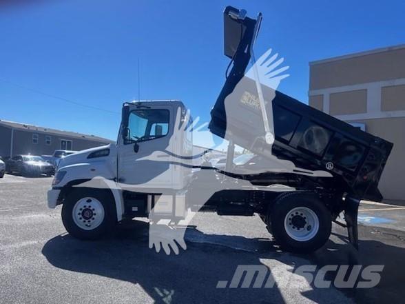 Hino L7 傾卸式卡車