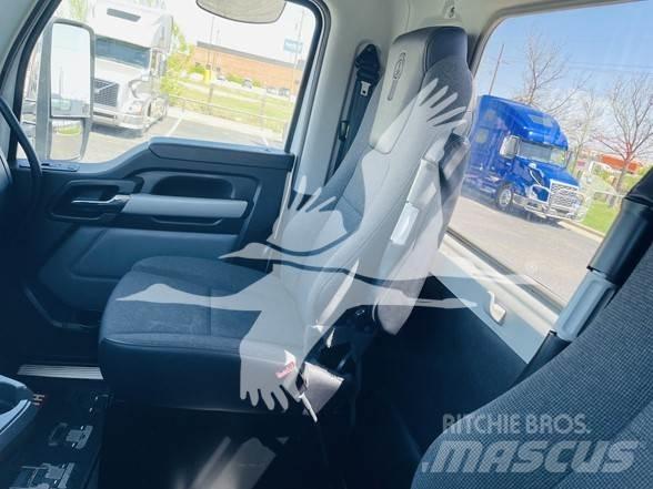 Kenworth T680 曳引機組件