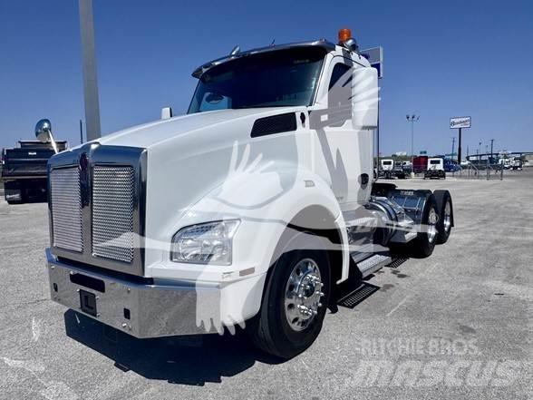 Kenworth T880 曳引機組件
