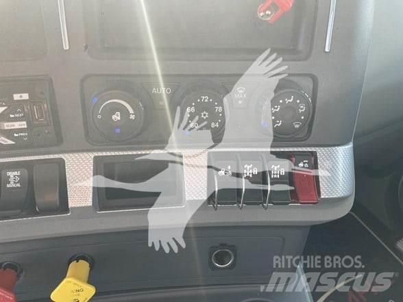 Kenworth T880 曳引機組件