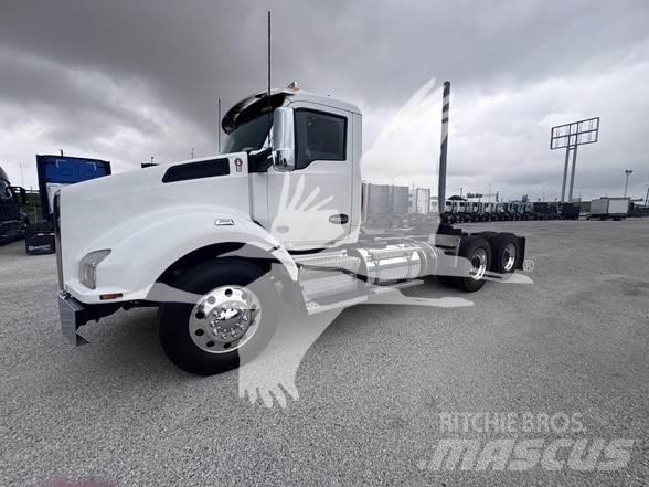 Kenworth T880 曳引機組件
