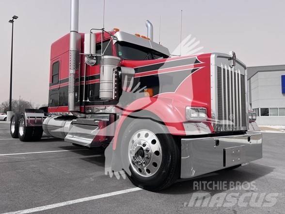 Kenworth W900 曳引機組件