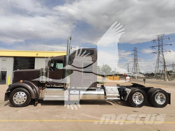 Kenworth W900L 曳引機組件