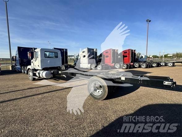 Mack MD6 商用底盤車
