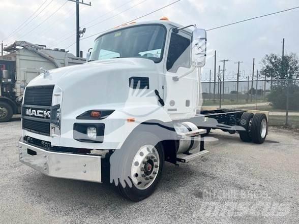 Mack MD6 商用底盤車