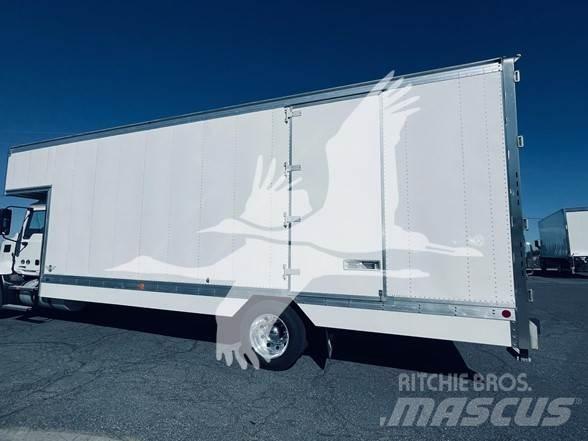 Mack MD6 貨箱式卡車