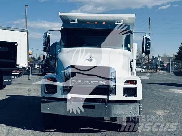 Mack MD6 傾卸式卡車