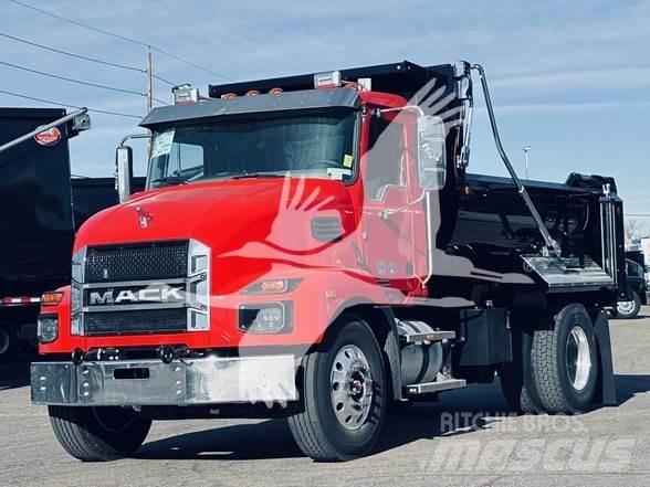 Mack MD6 傾卸式卡車