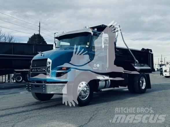 Mack MD6 傾卸式卡車