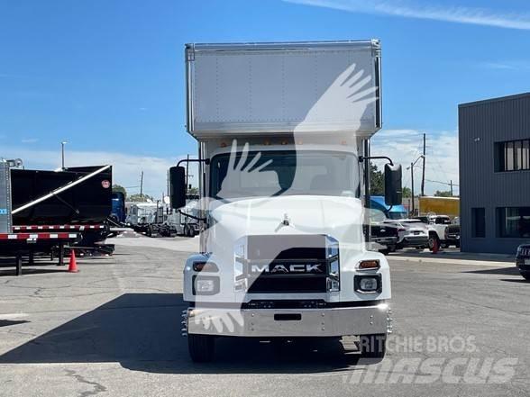 Mack MD6 貨箱式卡車
