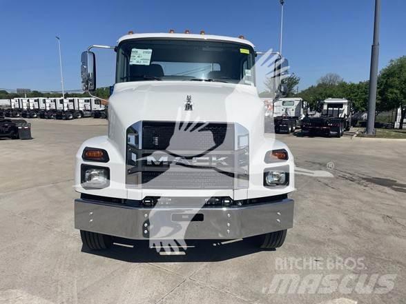 Mack MD6 曳引機組件