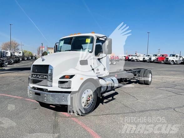 Mack MD6 商用底盤車