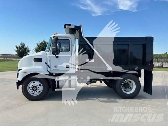 Mack MD7 傾卸式卡車