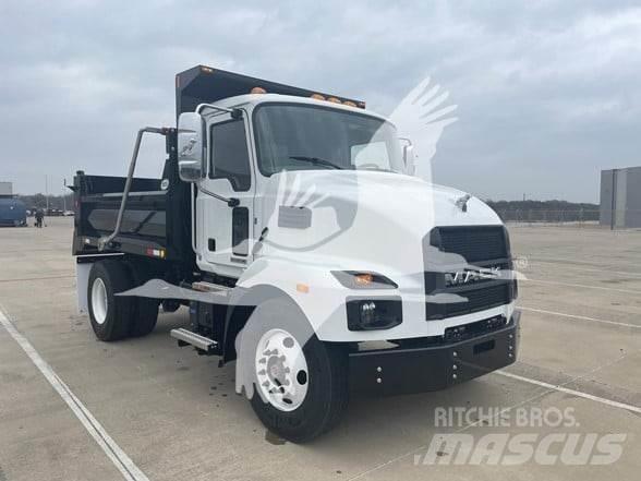 Mack MD7 傾卸式卡車