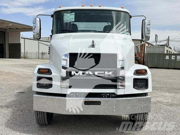 Mack MD7 其他