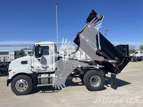 Mack MD7 傾卸式卡車