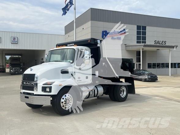 Mack MD7 傾卸式卡車