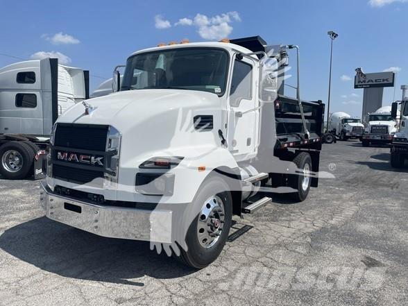 Mack MD7 傾卸式卡車