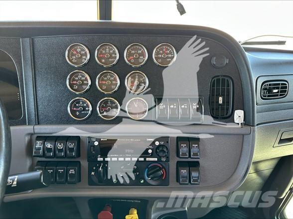 Peterbilt 389 曳引機組件