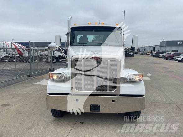 Peterbilt 567 曳引機組件