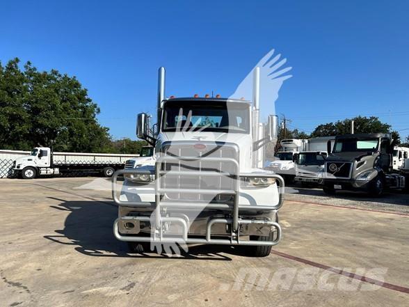 Peterbilt 567 曳引機組件