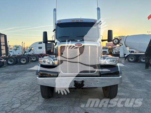 Peterbilt 567 曳引機組件