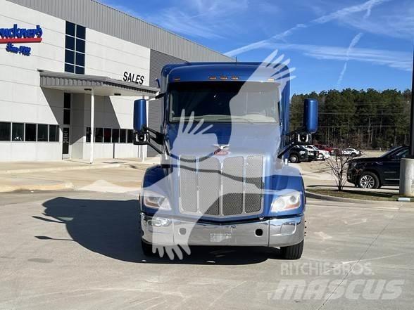 Peterbilt 579 曳引機組件
