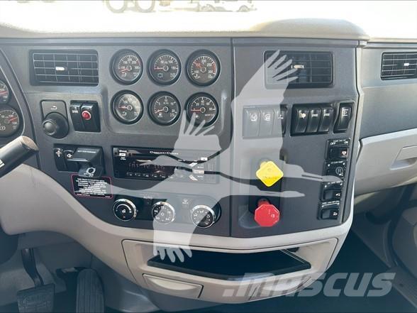 Peterbilt 579 曳引機組件