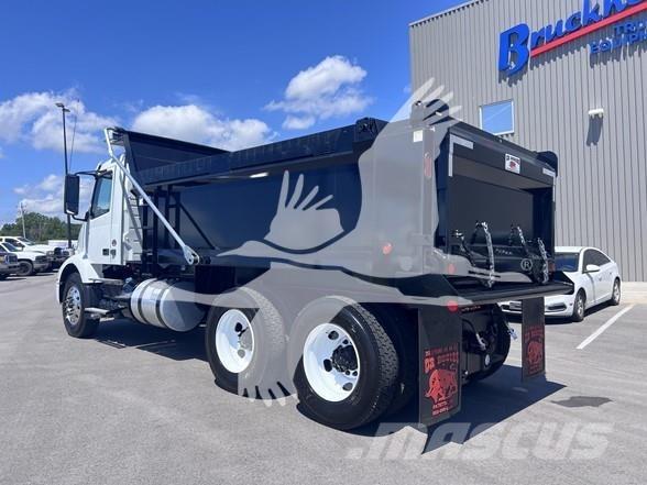 Volvo VNR64300 傾卸式卡車