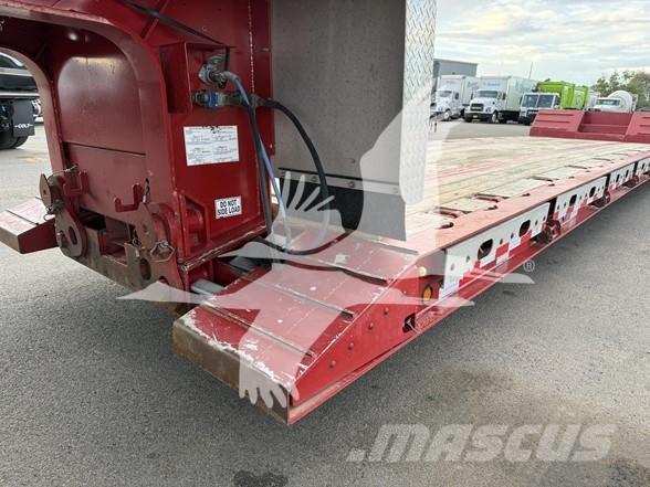  XL SPECIALIZED 地架式半拖車