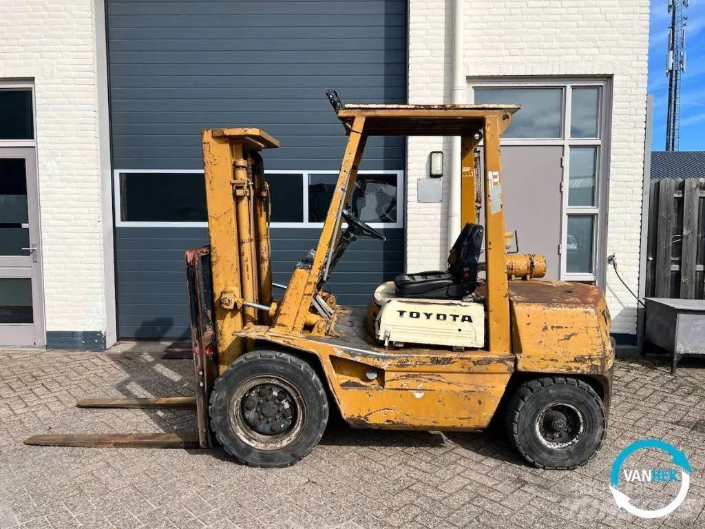 Toyota 3FD30 3FD30 柴油卡車