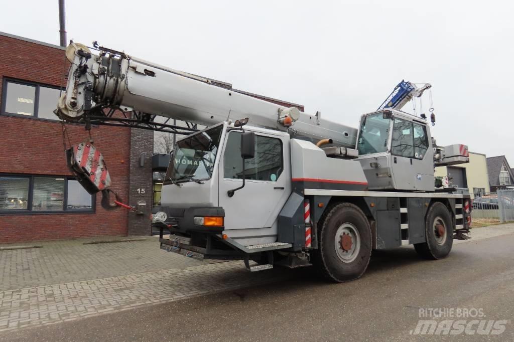 Liebherr LTM 1030/2 全路面起重機/吊車