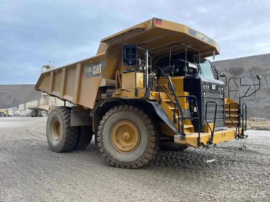 CAT 775G 剛性傾卸卡車