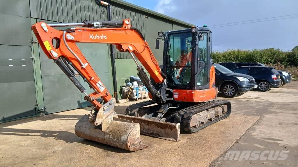 Kubota U 48-4 小型挖土機/掘鑿機<7t(小型挖掘機)