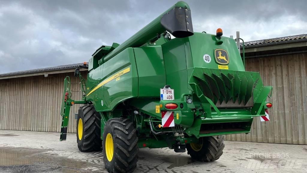 John Deere T 560 聯合收穫機