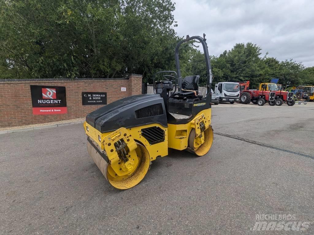 Bomag BW 120 AD-4 雙輪滾壓機