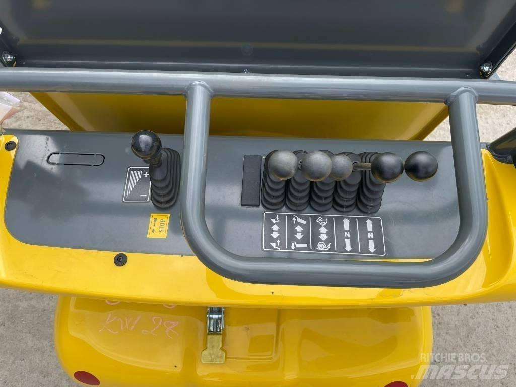 Wacker Neuson DT 08 側卸礦車