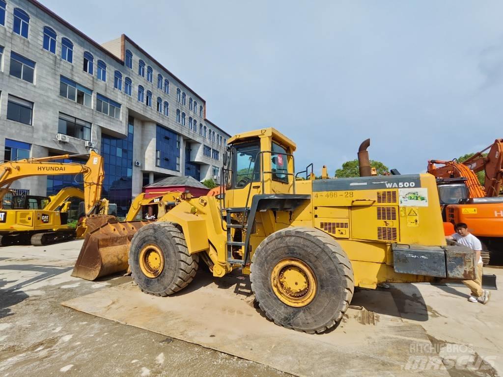 Komatsu WA 500 輪胎式裝載機