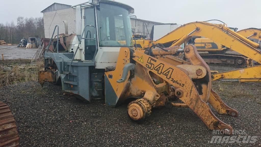 Liebherr L 544 輪胎式裝載機