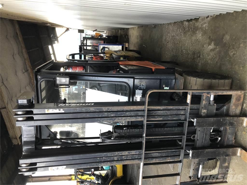 Doosan G20 SC-5 液化石油氣LPG卡車