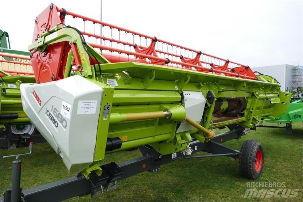 CLAAS Cerio 680 收穫機頭