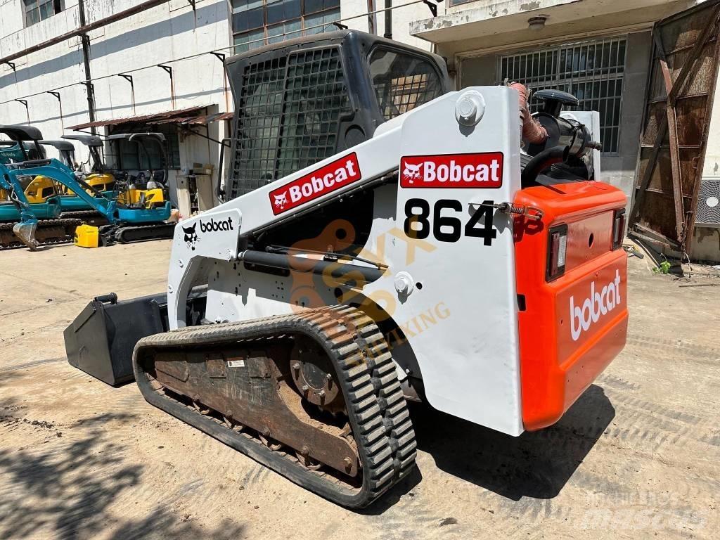 Bobcat 864 滑移轉向裝載機