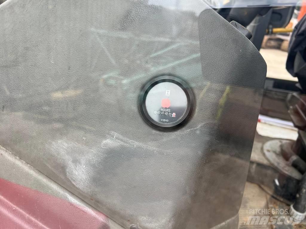 Kalmar DCE 90-6 柴油卡車