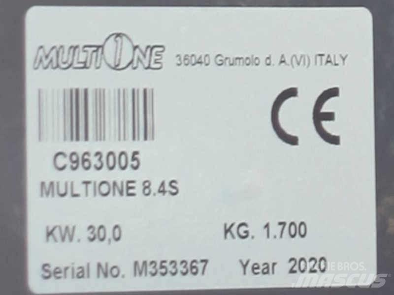 Multione 8.4S 小型裝載機