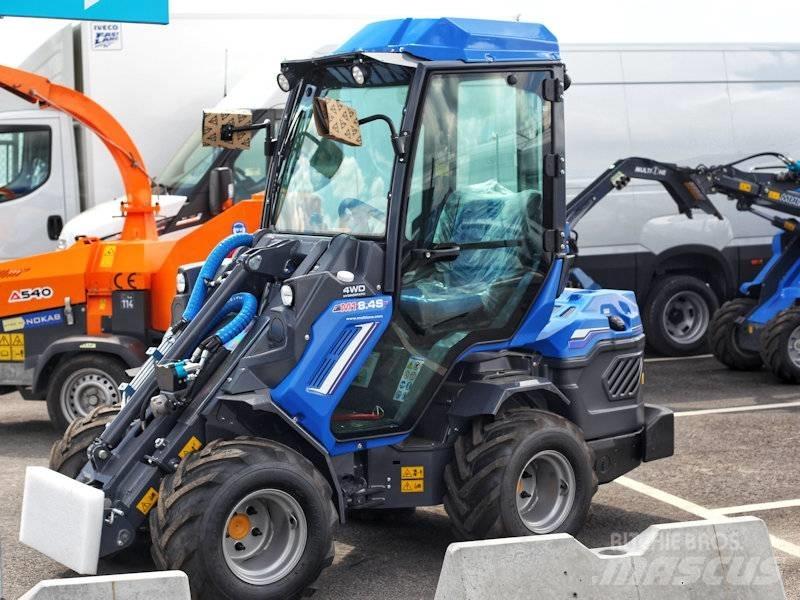 Multione 8.4S 小型裝載機