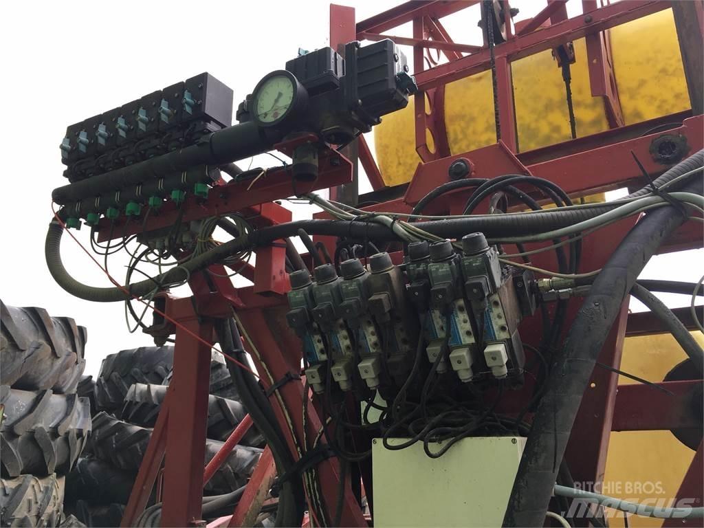 Hardi 3500 牽引式噴霧機