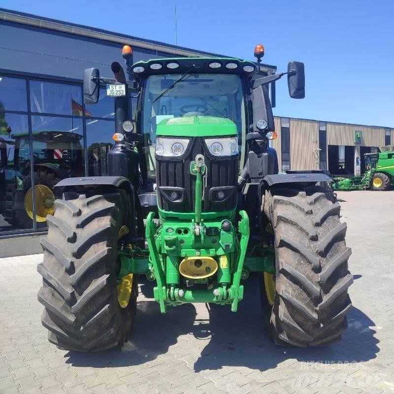 John Deere 6250R 曳引機