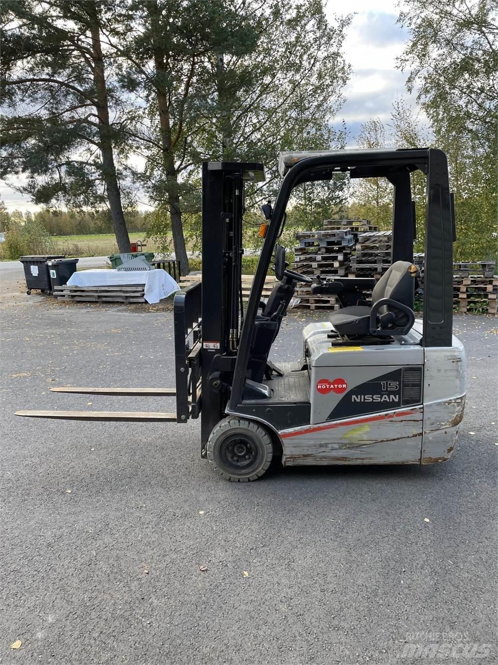 Nissan 15 電動堆高機